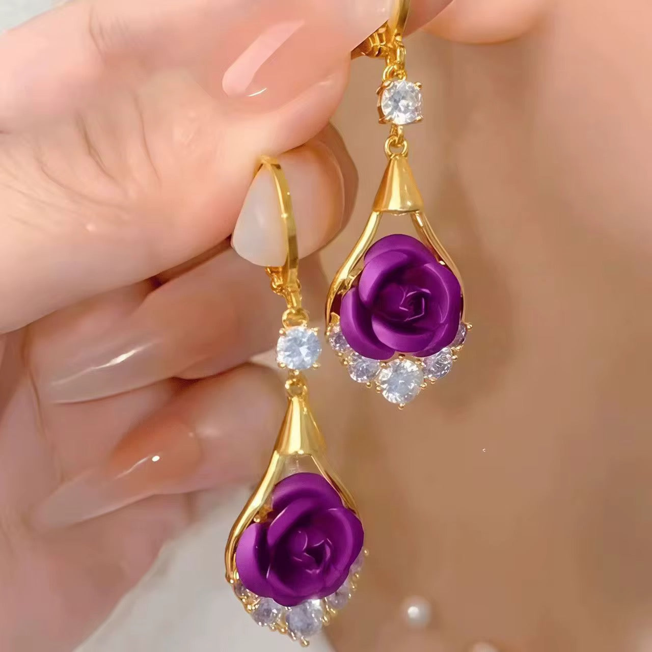 PENDIENTES LUZ DE REINA